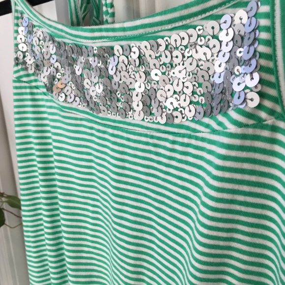 Old navy romper - Picture 3 of 5